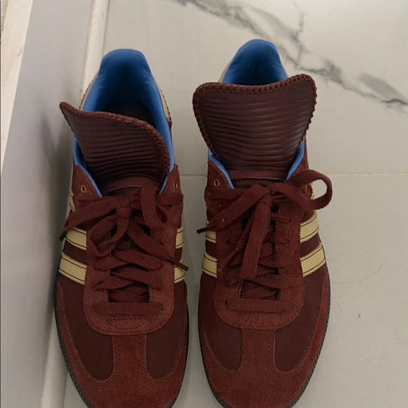Adidas Men's Brown and Cream Sneakers - Picture 2 of 4
